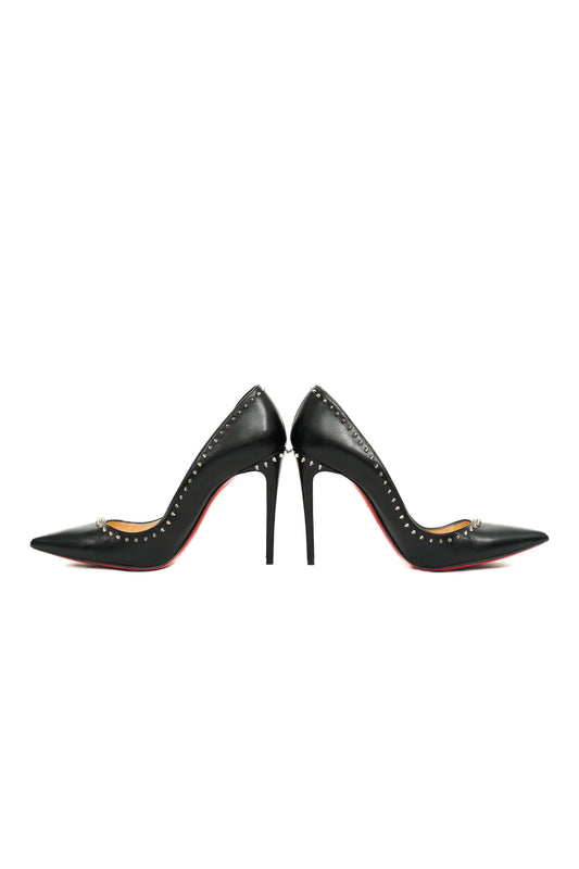 Escarpins de Seconde main Louboutin Noirs avec Rivets