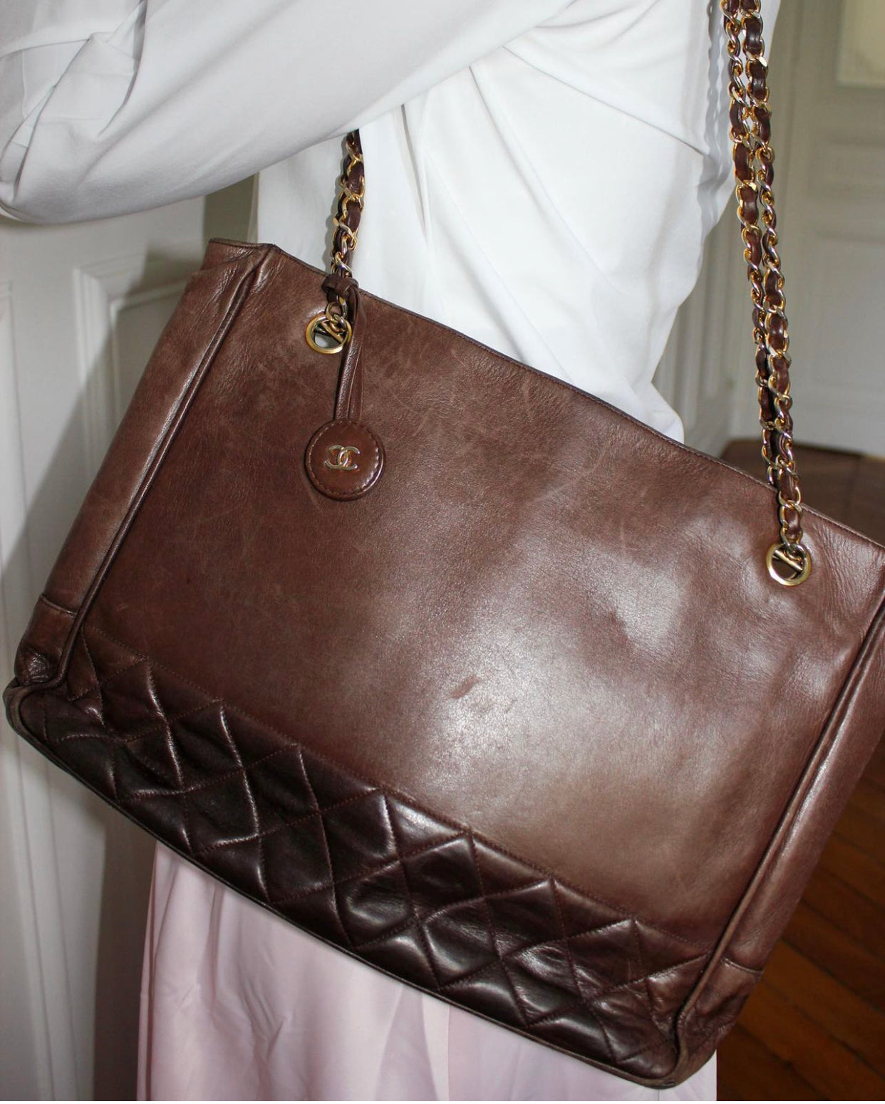 Sac de Seconde main Chanel Vintage Gabrielle Chocolat